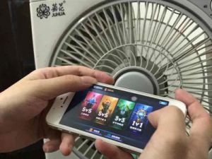 打游戏手机烫怎么解决 小米手机发烫怎么解决