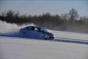 雪中漂移攻略 漂移板攻略