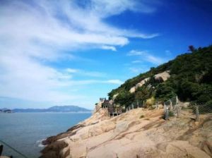 桃花岛cm7：神秘岛屿的传奇冒险之旅