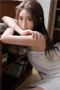 国产亚洲精品精华液：真的好用吗？