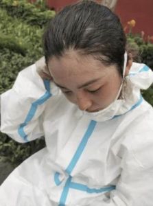 白花花的身上：汗流如雨的瞬间