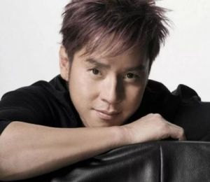 深处也要好好疼爱是什么歌：深情男声唱出真挚爱意