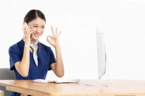 《菜鸟裹裹》联系人工客服的方法